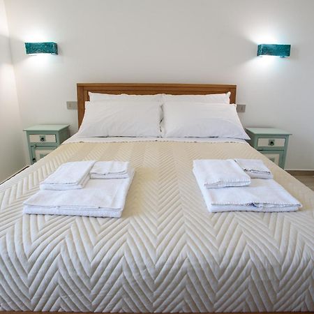 Central Station Apartments - Fanale Rentals Palermo Zimmer foto